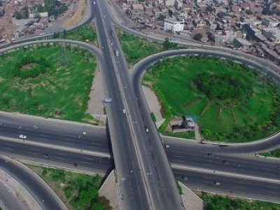 easy access from Lahore Ring road to Pak Valley Location